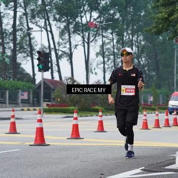 Runner Photo 7052489