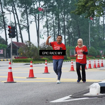 Runner Photo 7052495