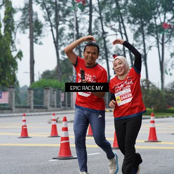 Runner Photo 7052500