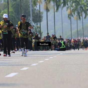 Runner Photo 7052515