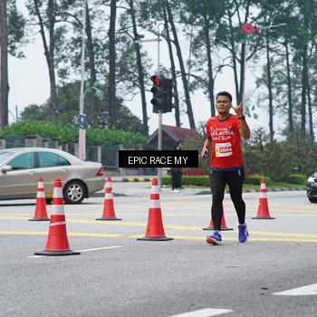 Runner Photo 7052523