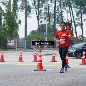 Runner Photo 7052526
