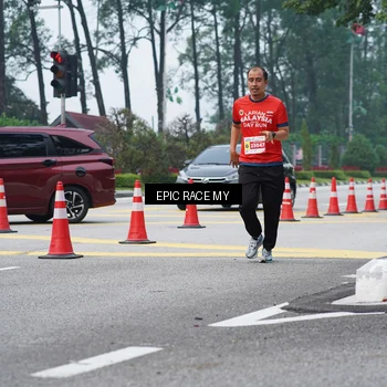 Runner Photo 7052552