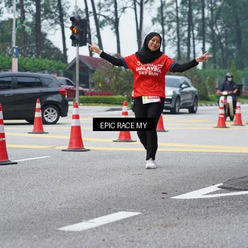 Runner Photo 7052565