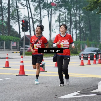 Runner Photo 7052583