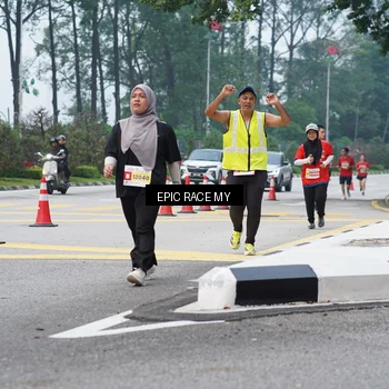Runner Photo 7052597