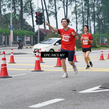 Runner Photo 7052602