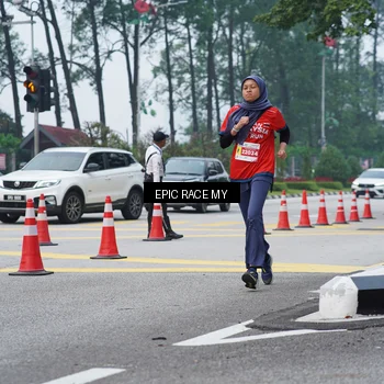 Runner Photo 7052648