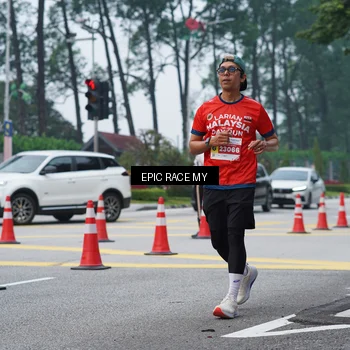 Runner Photo 7052659