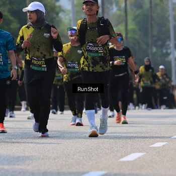 Runner Photo 7052663