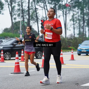 Runner Photo 7052667