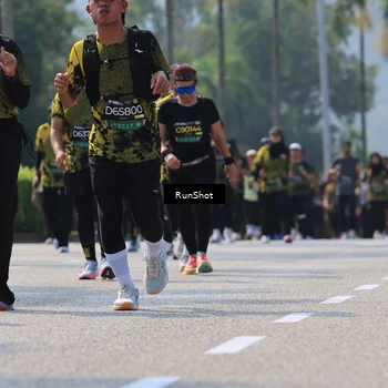 Runner Photo 7052677