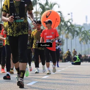 Runner Photo 7052687