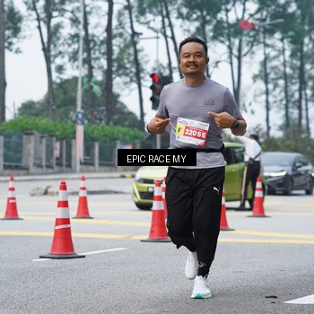 Runner Photo 7052697