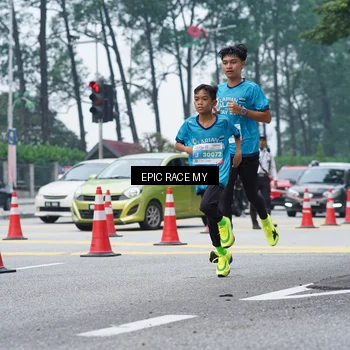 Runner Photo 7052707