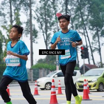 Runner Photo 7052710