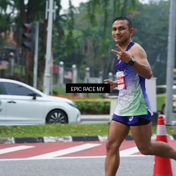 Runner Photo 7052714