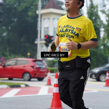Runner Photo 7052718