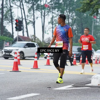 Runner Photo 7052720