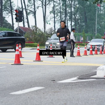 Runner Photo 7052727