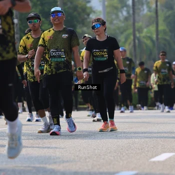 Runner Photo 7052743