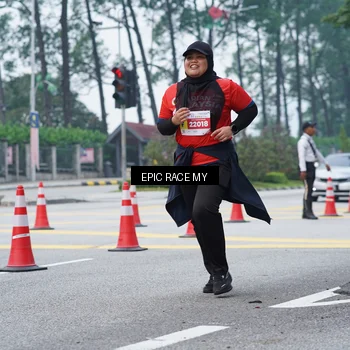 Runner Photo 7052746