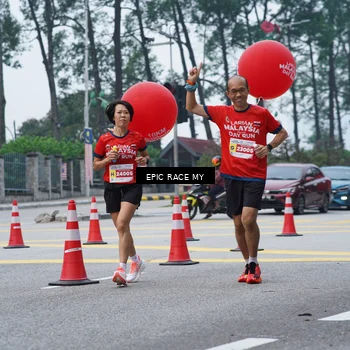 Runner Photo 7052768