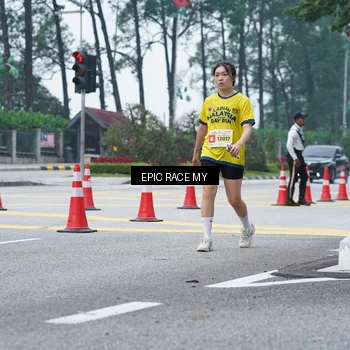 Runner Photo 7052783