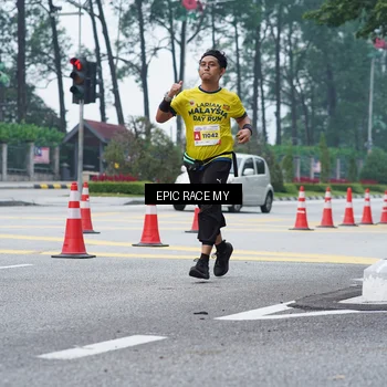 Runner Photo 7052793