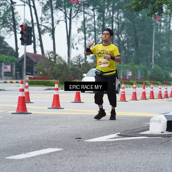 Runner Photo 7052794