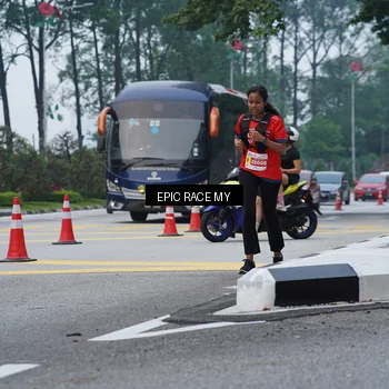 Runner Photo 7052801