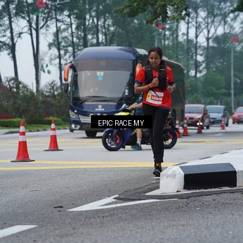 Runner Photo 7052812