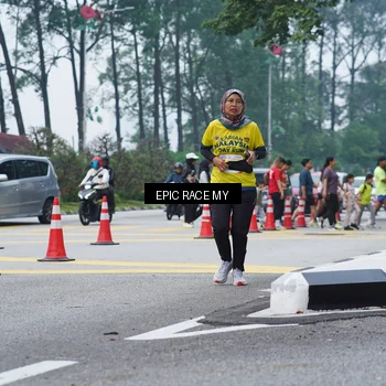 Runner Photo 7052819
