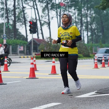 Runner Photo 7052823