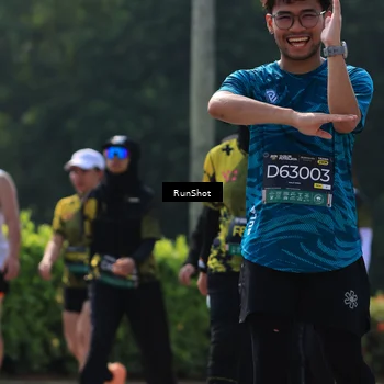 Runner Photo 7052843