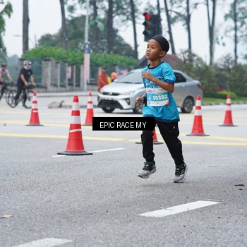 Runner Photo 7052855