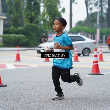 Runner Photo 7052858
