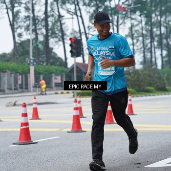 Runner Photo 7052876