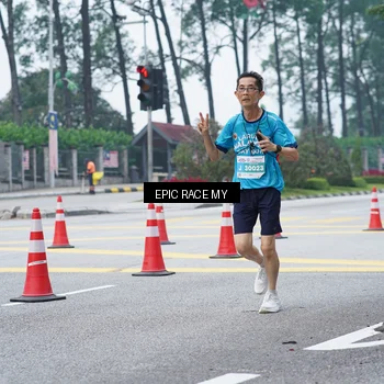 Runner Photo 7052880