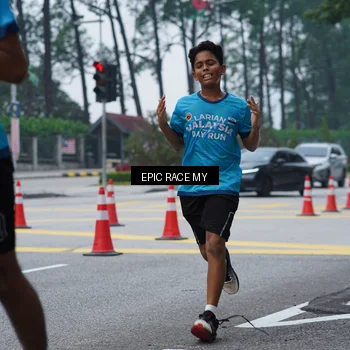 Runner Photo 7052900