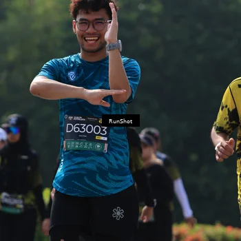 Runner Photo 7052904
