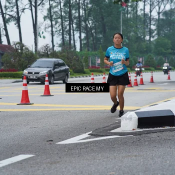 Runner Photo 7052911