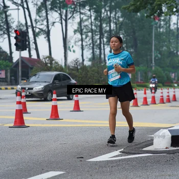 Runner Photo 7052912