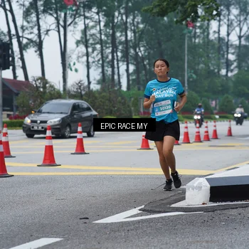 Runner Photo 7052914