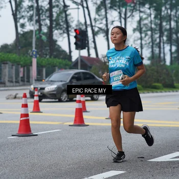 Runner Photo 7052917