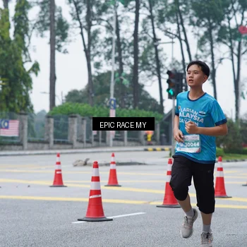 Runner Photo 7052928