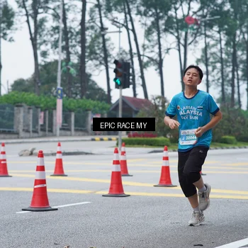 Runner Photo 7052929