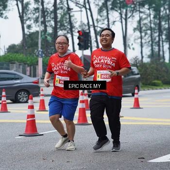 Runner Photo 7052937
