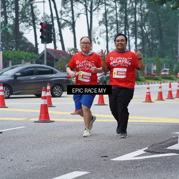 Runner Photo 7052939