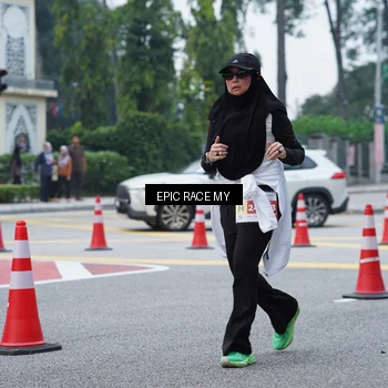 Runner Photo 7052950
